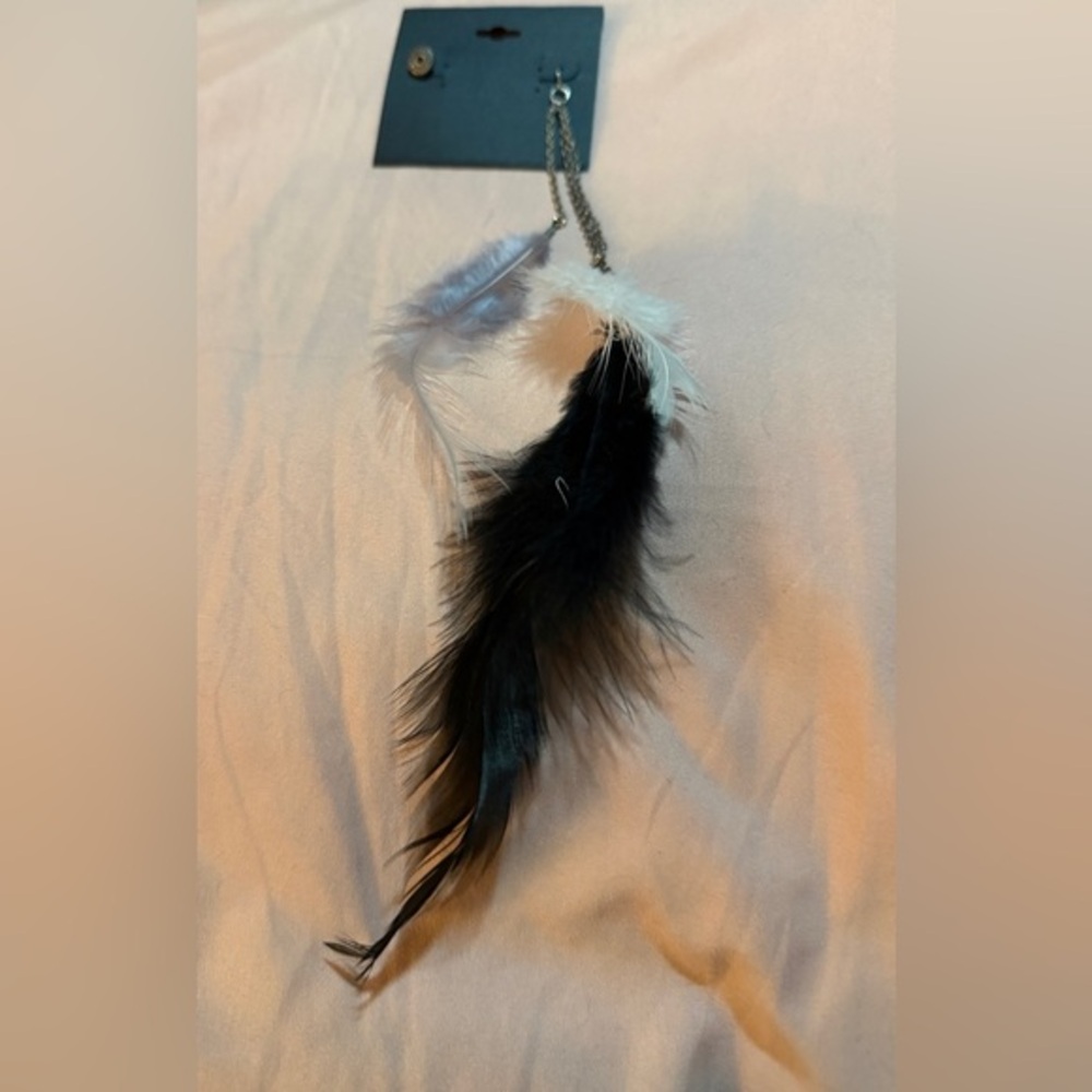 Carole Inc Black and White Feather Dangle Mix-Match Earrings NWT